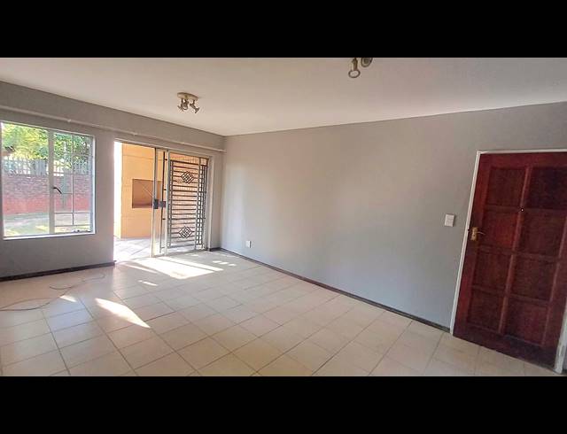 3 BEDROOM APARTMENT FOR SALE IN DIE HOEWES